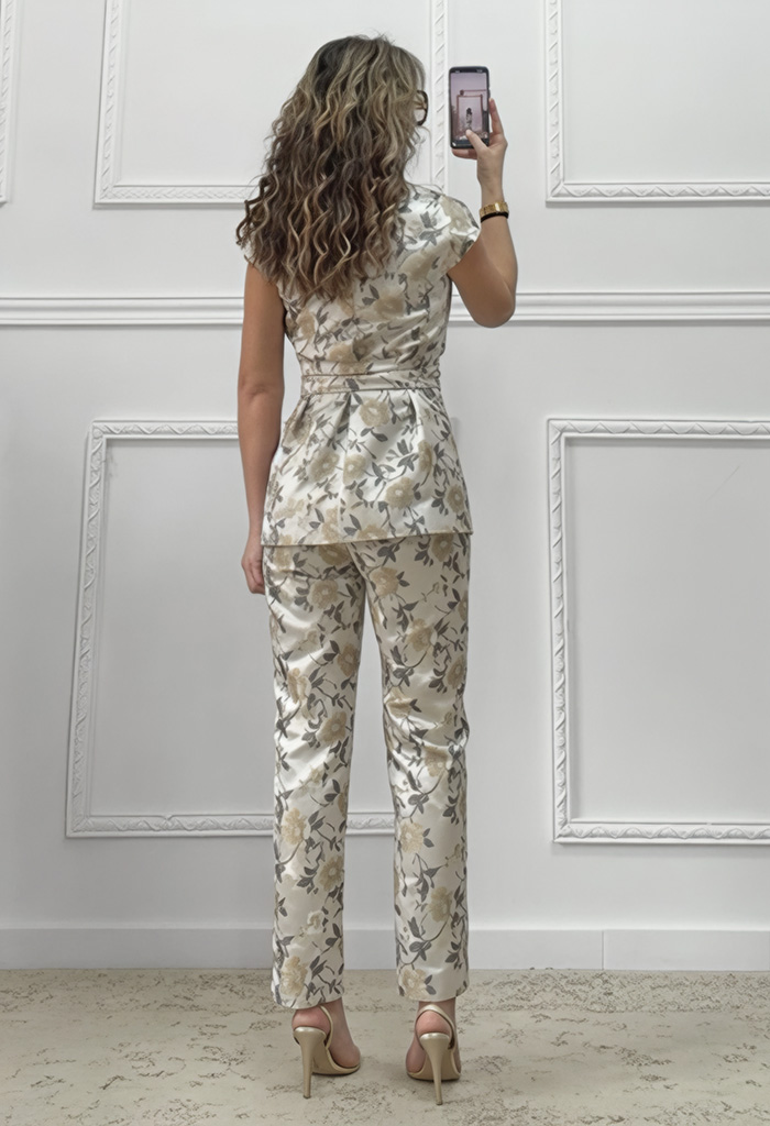 Φλοράλ παντελόνι