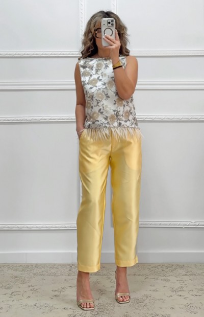 Tapered παντελόνι κίτρινο