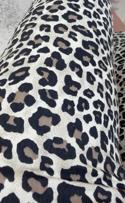 Κάπρι παντελόνι animal print Κάπρι παντελόνι animal print