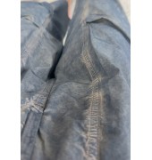 Παντελόνι με ξεβάμματα Παντελόνι με ξεβάμματα