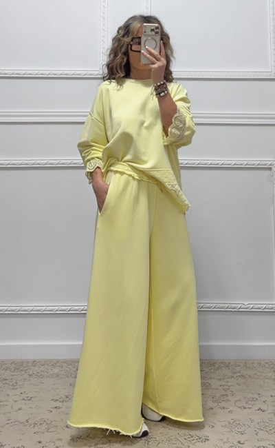 Σετ με κιπούρ λεπτομέρειες