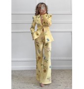 Floral κοστούμι κίτρινο Floral κοστούμι κίτρινο