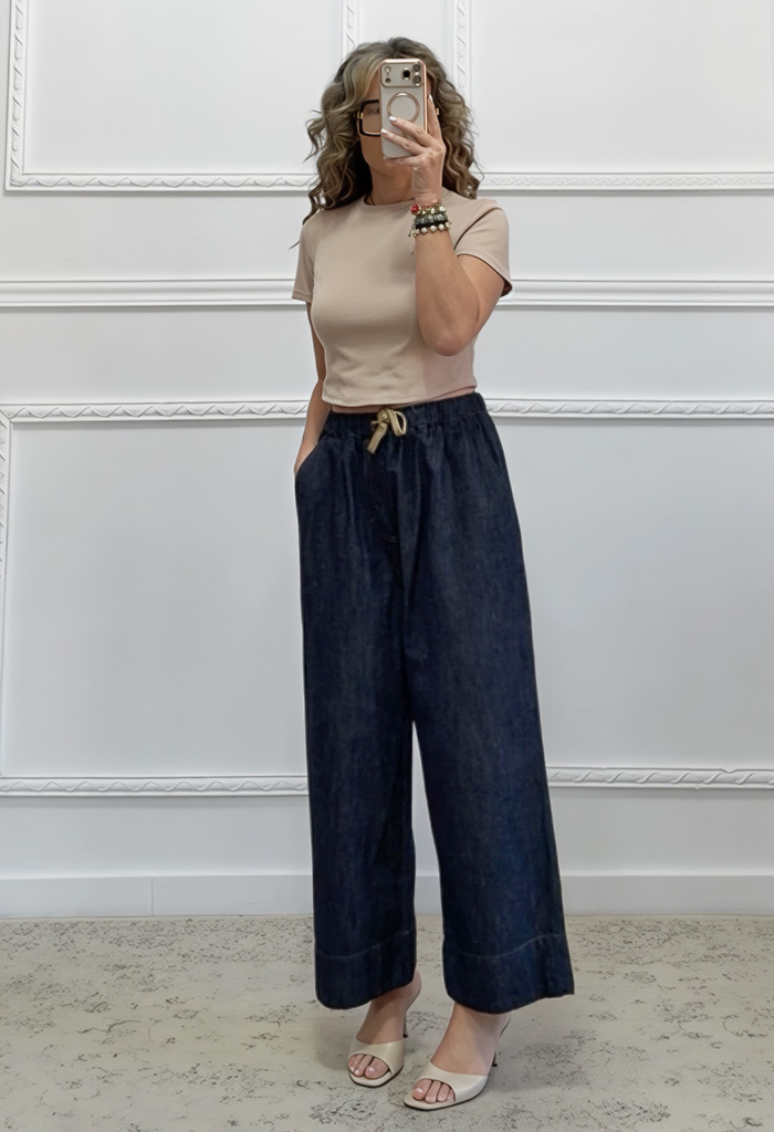 Denim σετ παντελόνα και τζάκετ Denim σετ παντελόνα και τζάκετ