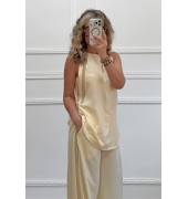 Σετ παντελόνι και αμάνικη μπλούζα
