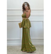 Σετ παντελόνα και μπλούζα Σετ παντελόνα και μπλούζα