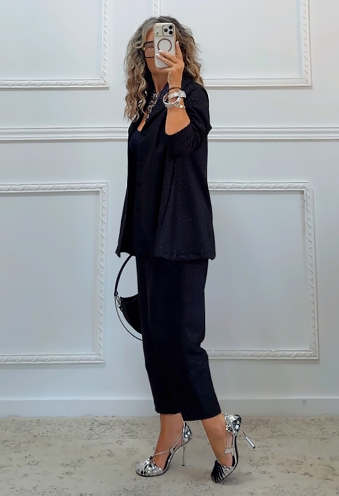 Κοστούμι GLOW BLACK