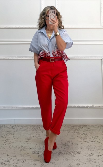 Ριγέ πουκάμισο με κέντημα