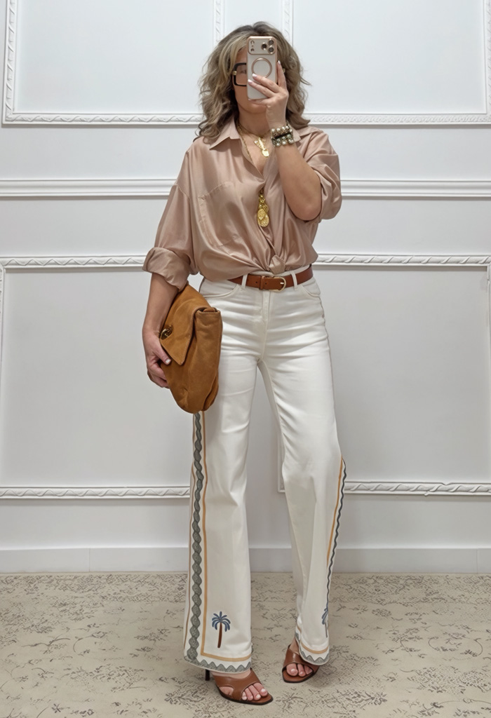 Παντελόνι με κεντήματα