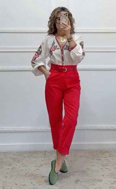 Mom fit παντελόνι κόκκινο Mom fit παντελόνι κόκκινο