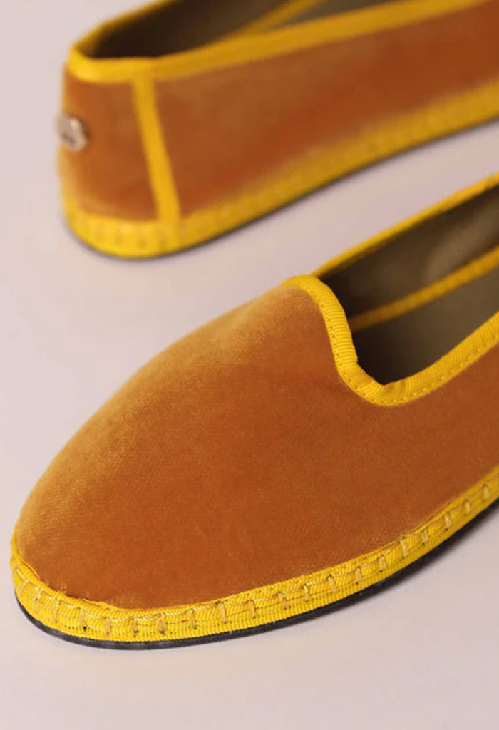 Χειροποίητα ανατομικά παπούτσια friulana