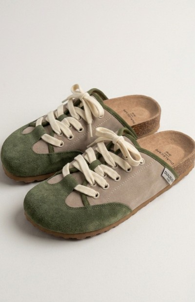 Mules τύπου sneakers Mules τύπου sneakers