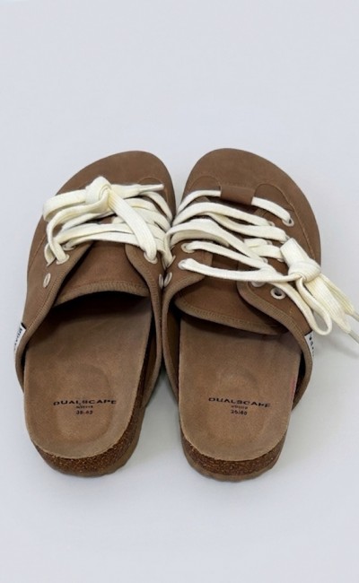 Mules τύπου sneakers Mules τύπου sneakers